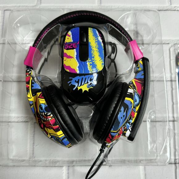 Disney Stitch Headset with Microphone and Mouse Pad Tech Bundle *Missing USB* - Picture 5 of 8